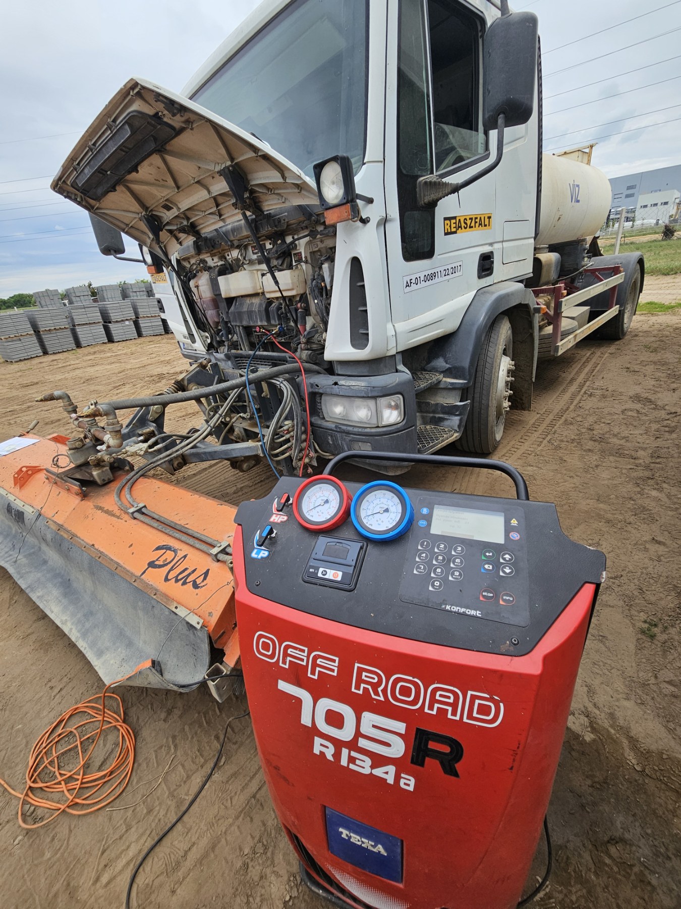 mobil autóklíma töltés